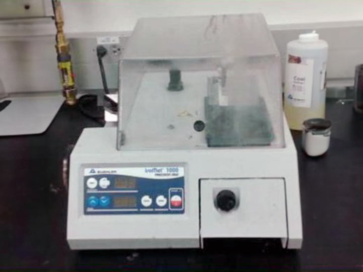 Buehler ISOMet 1000 Precision Saw